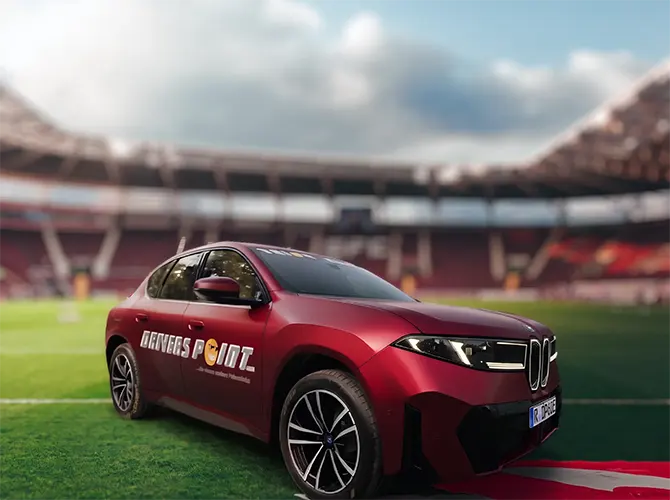 Der neue elektrische BMW der Fahrschule Driverspoint - Frontansicht