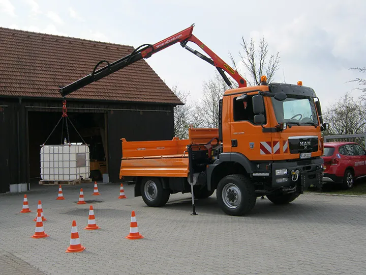 LKW-Ladekran im Schulungseinsatz
